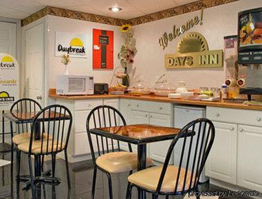 Days Inn By Wyndham Ridgefield Restoran fotoğraf